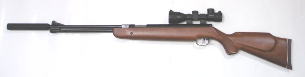 Weihrauch HW77 mit Zielfernrohr, Schalld�mpfer und Jagdschaft