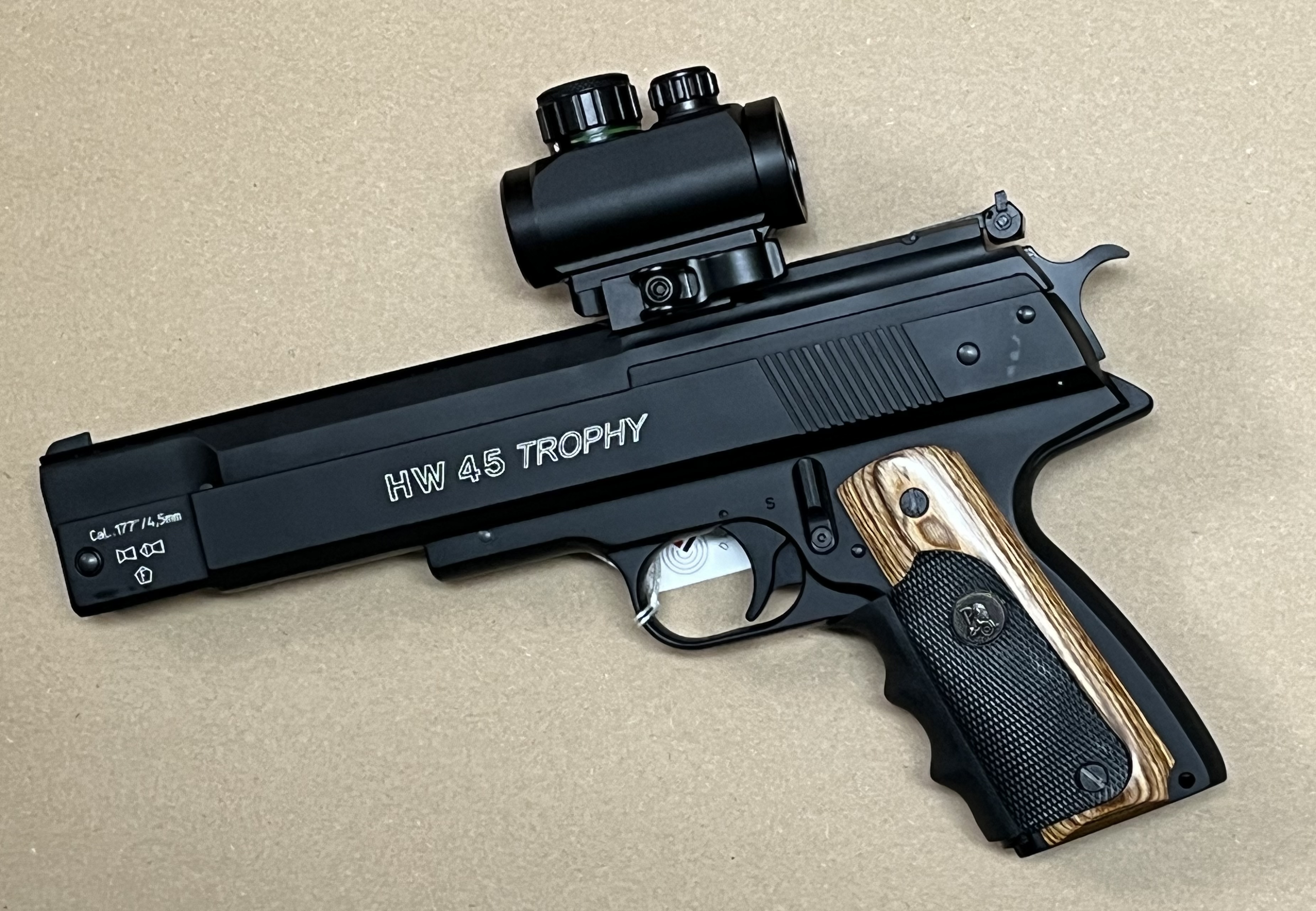 Luftpistole HW 45 Trophy Kaliber 4,5mm